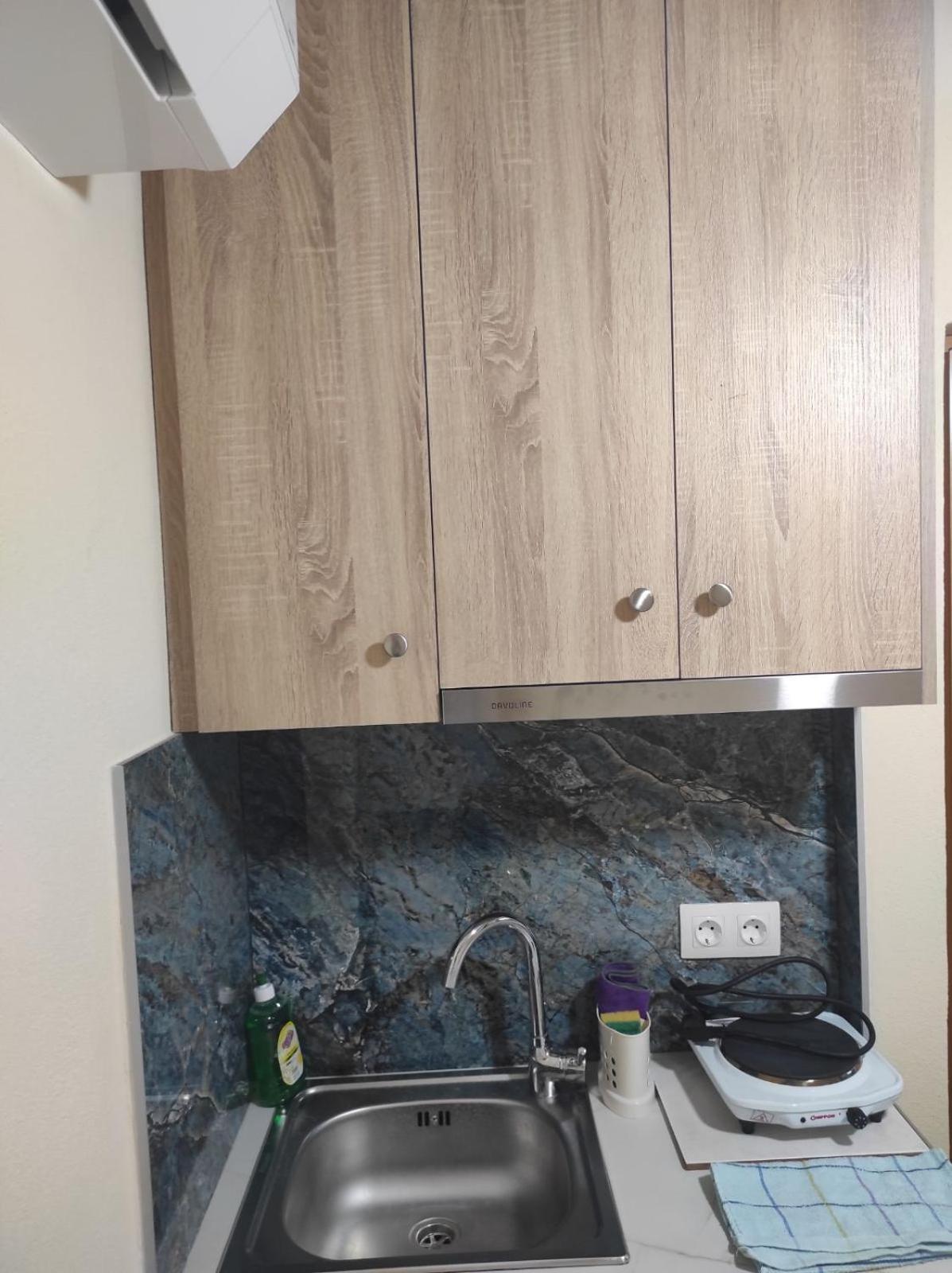 Light Blue Paralia Apartments Экстерьер фото