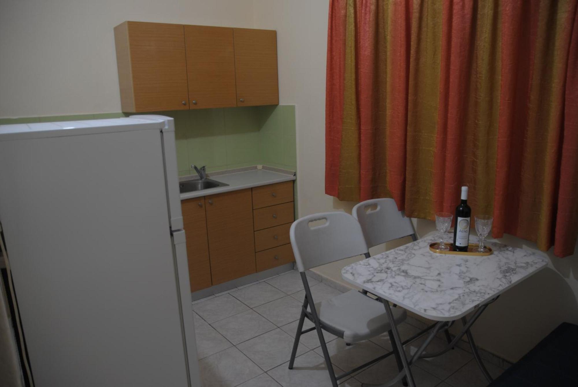 Light Blue Paralia Apartments Экстерьер фото