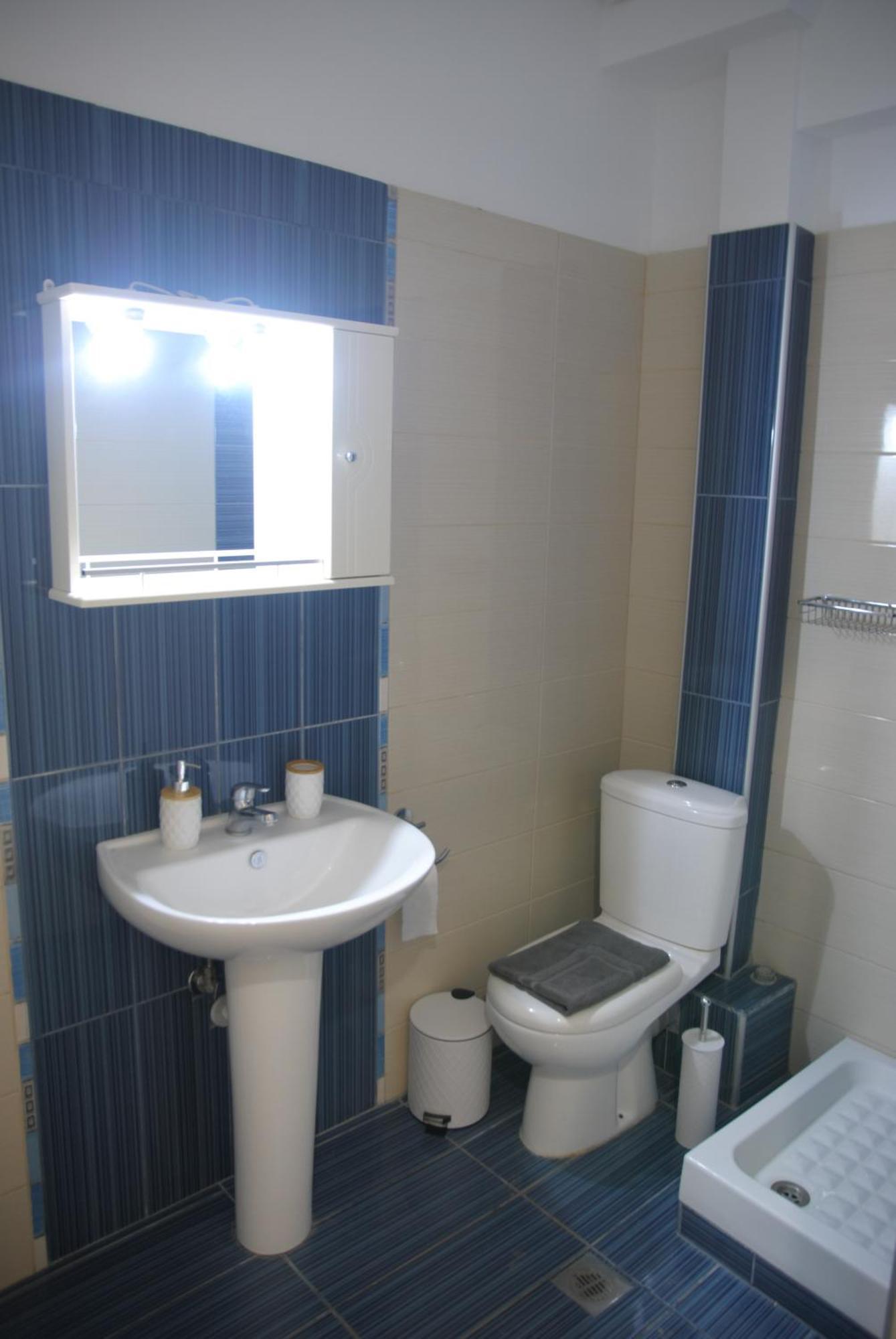 Light Blue Paralia Apartments Экстерьер фото