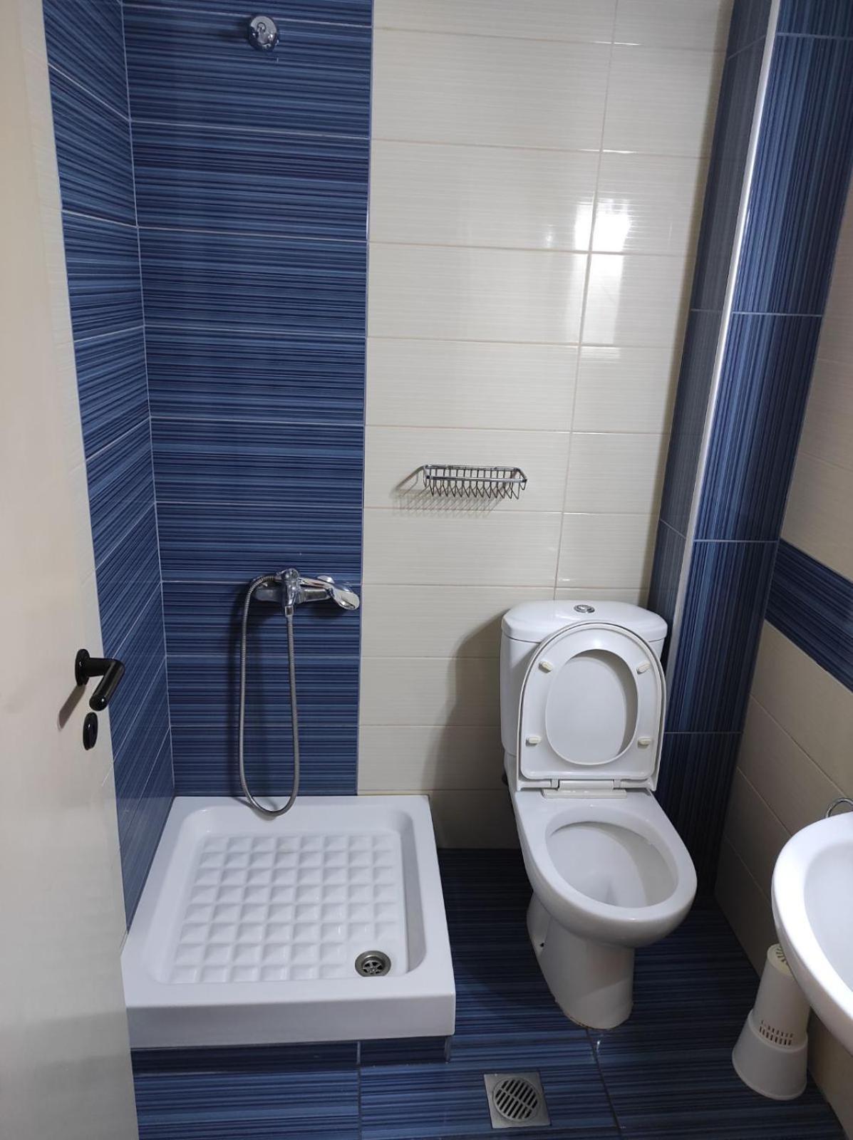 Light Blue Paralia Apartments Экстерьер фото