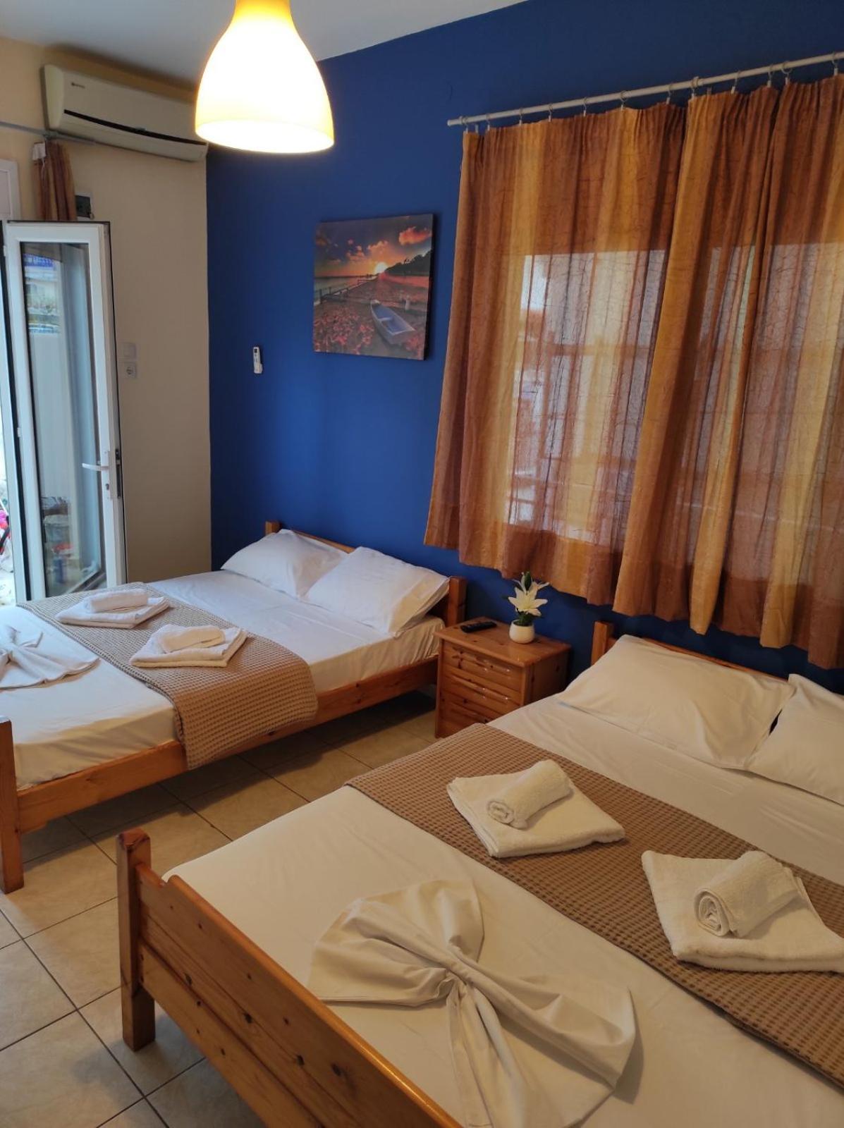 Light Blue Paralia Apartments Экстерьер фото