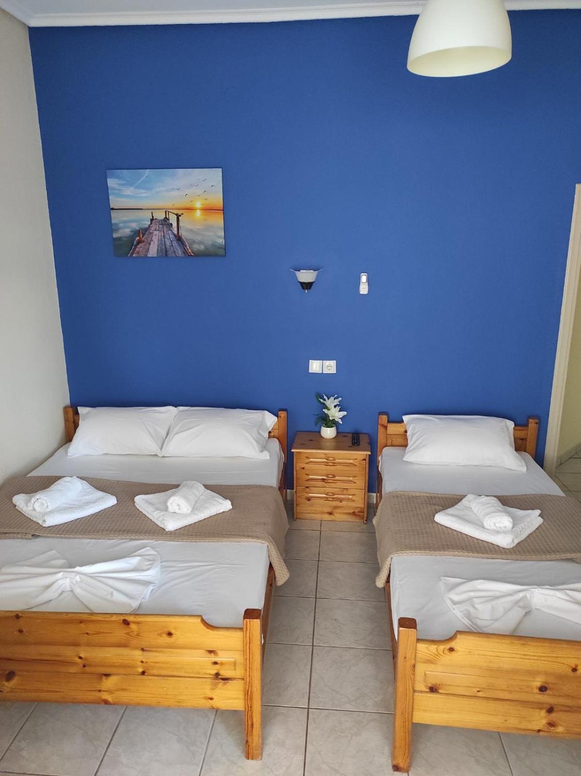 Light Blue Paralia Apartments Экстерьер фото